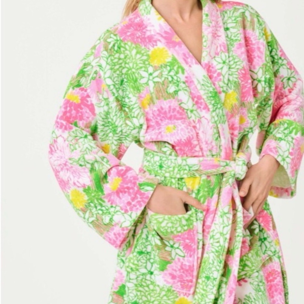 Lilly Pulitzer Plush Floral Wrap Robe - Pink & Green